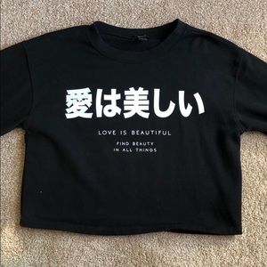 Cropped black sweatshirt